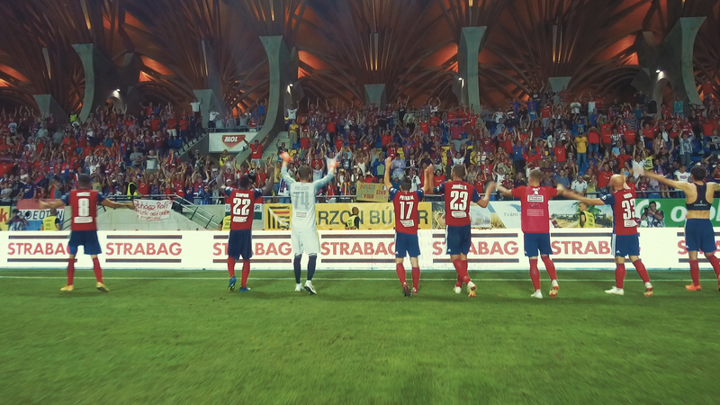 «МОЛ Види» радуется победе над «Лудогорцем»