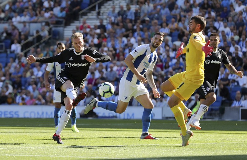 Андре Шюррле забивает «Брайтону»