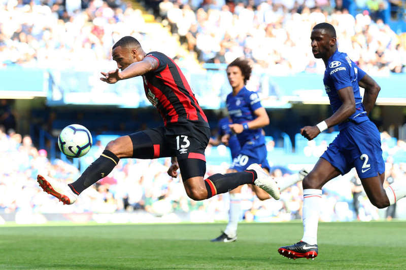 Каллум Уилсон в матче против «Челси»