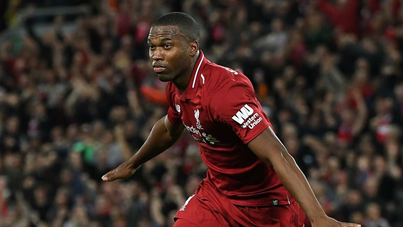 Даниэль Старридж празднует свой гол в выездном матче против «Челси» (1:1)