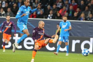 Давид Силва забивает гол в выездном матче «Манчестера Сити» против «Хоффенхайма» (1:2)