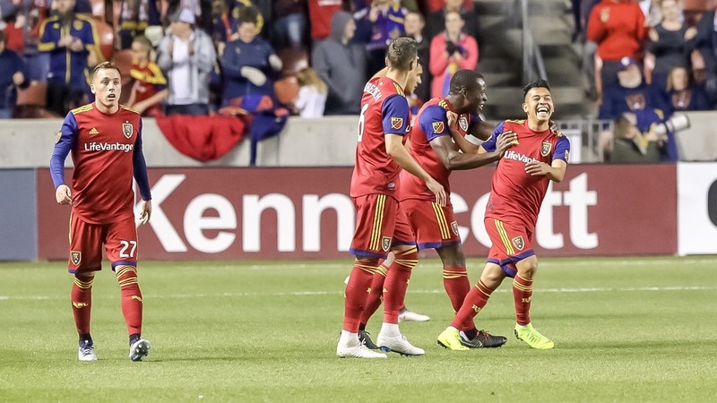 Игроки «Реала Солт-Лейк» празднуют гол в домашнем матче против «Нью-Ингленд Революшн» (4:1)