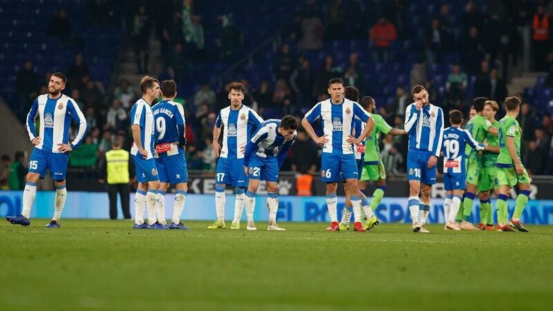 Фото с матча Эспаньол 1:3 Реал Бетис