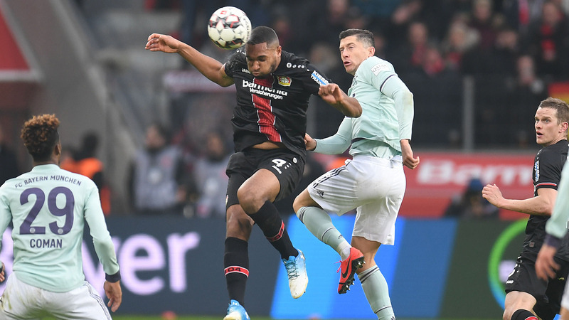 Фото с матча Байер 3:1 Бавария