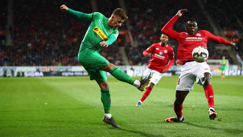 Фото с матча Майнц 0:1 Боруссия Мёнхенгладбах