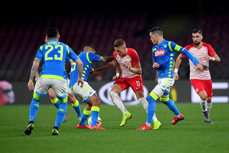 Фото с матча Наполи 3:0 Ред Булл Зальцбург