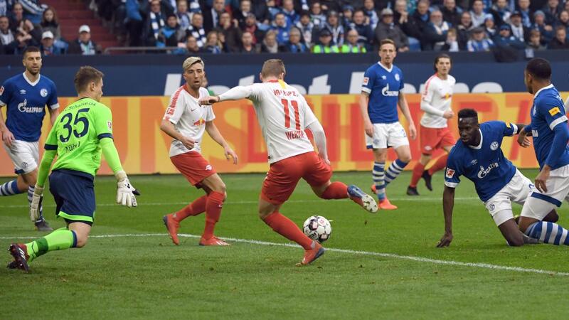 Фото с матча Шальке 0:1 РБ Лейпциг