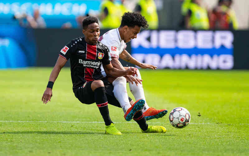 Фото с матча Байер 2:0 Нюрнберг