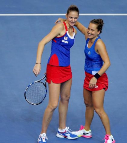 Барбора Стрыцова - Кристина Плишкова