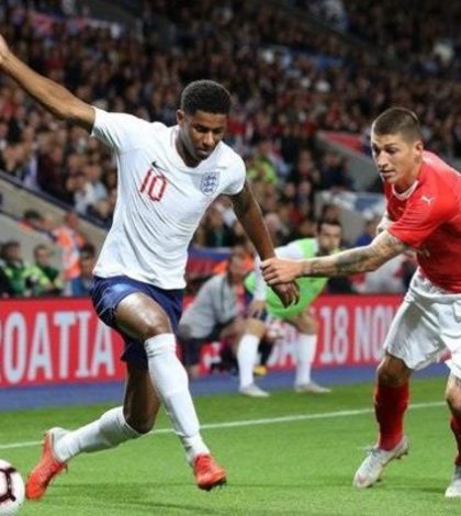 Швейцария - Англия