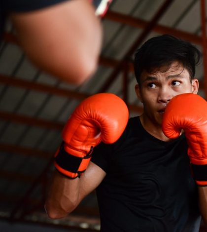 Джервин Анкахас - Мигель Гонсалес