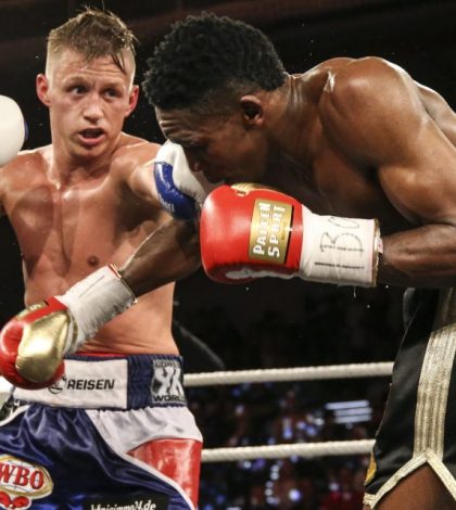 Себастьян Формелла - Роберто Арриаза