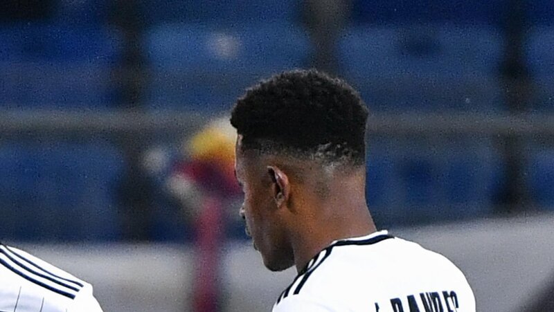 Айнтрахт Франкфурт — Базель