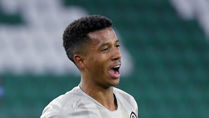 Заря Луганск — Шахтёр Донецк