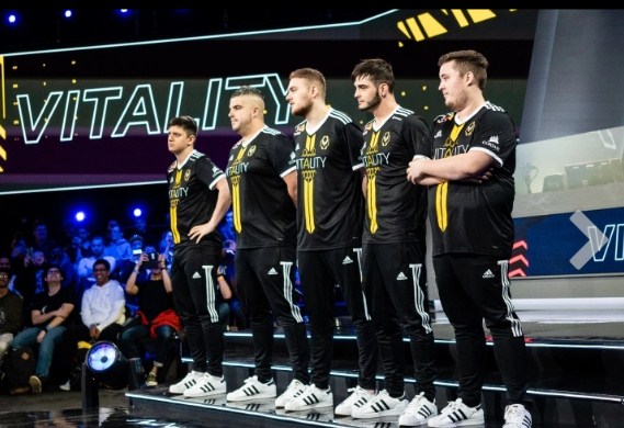Astralis — Vitality