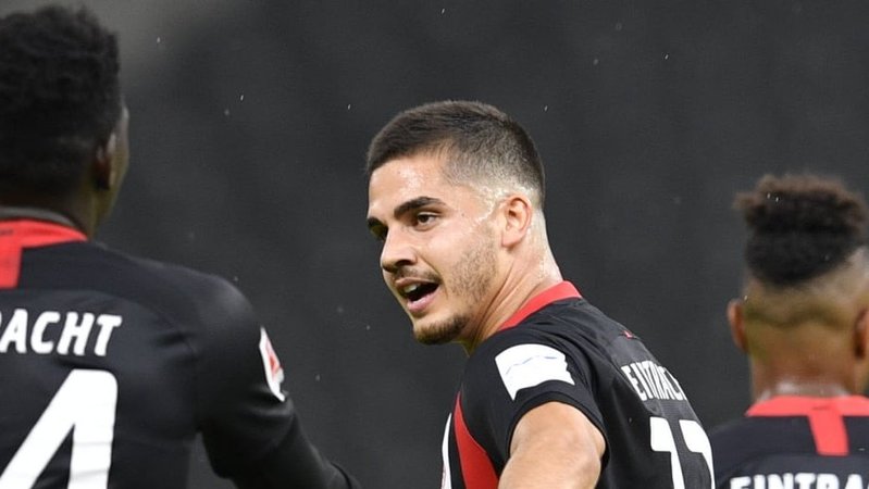 Айнтрахт Франкфурт — Шальке 04