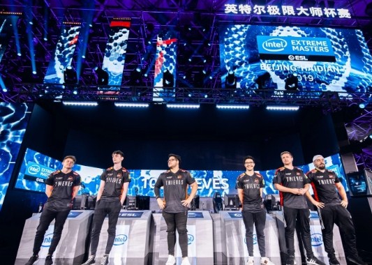 100 Thieves - Triumph