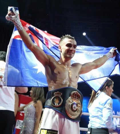 Эндрю Молони - Джошуа Франко