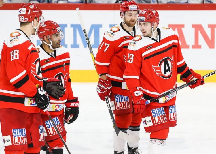 ХК Автомобилист