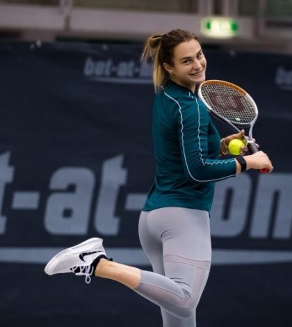 Арина Соболенко - Штефани Фогель