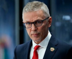 Игорь Ларионов тренер молодежки