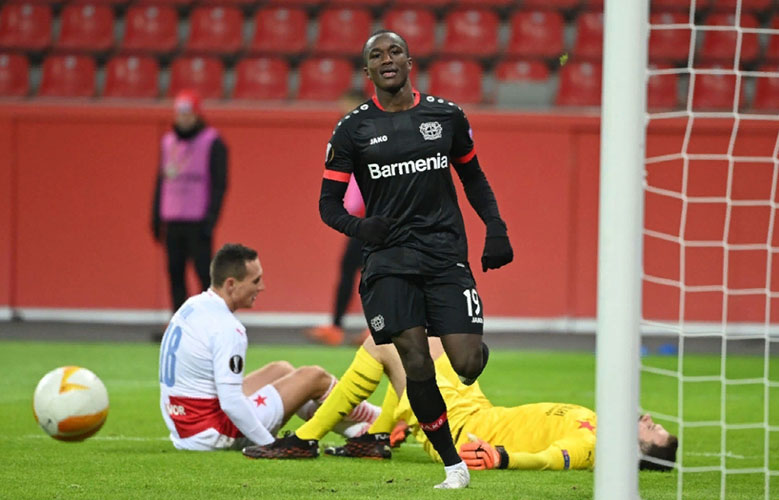 Байер 4:0 Славия
