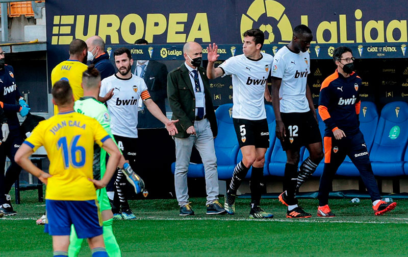 Валенсия расистские обвинения