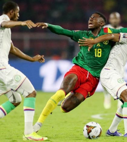 Гамбия — Камерун