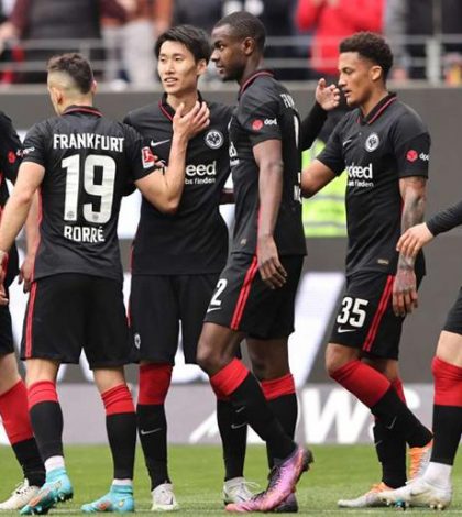 Айнтрахт — Рейнджерс