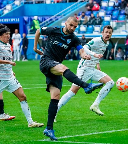 Пари НН — Родина