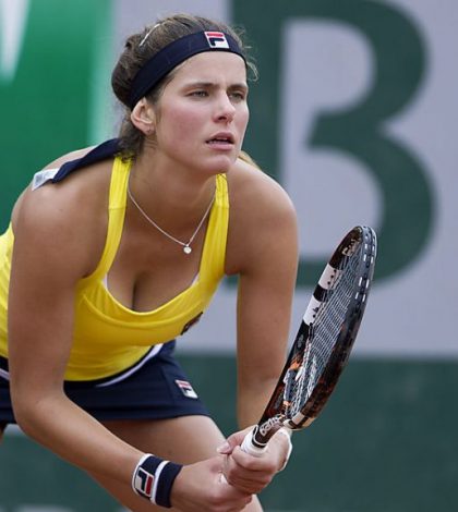 Юлия Гёргес - Доминика Цибулквоа